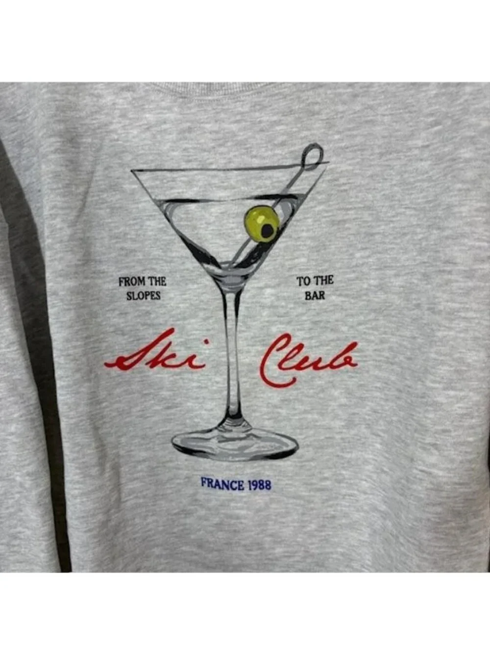 Maeve Sweatshirt Womens Medium Gray Ski Club Cocktail Graphic Pullover Fleece - Picture 4 of 9
